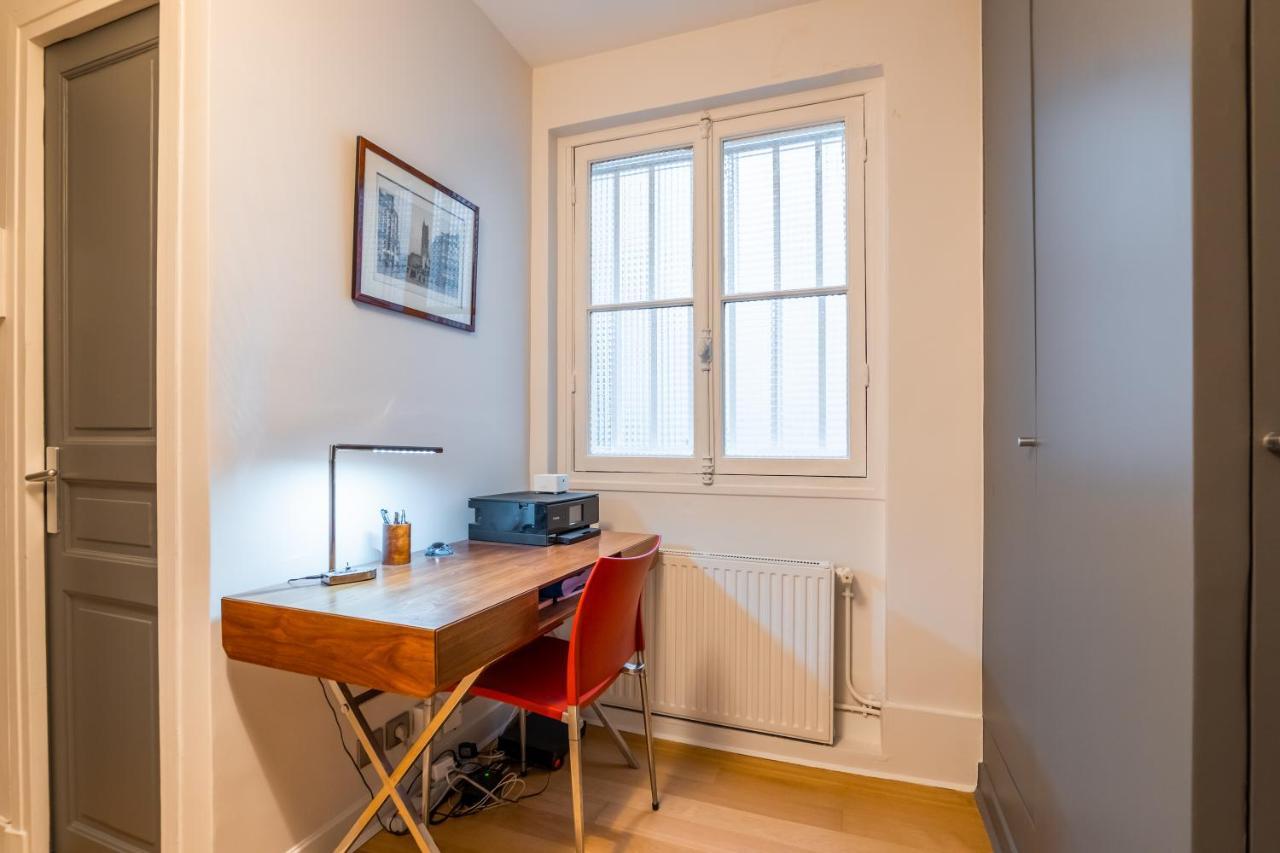 Veeve - Pompidou Hideaway Apartment Париж Екстериор снимка